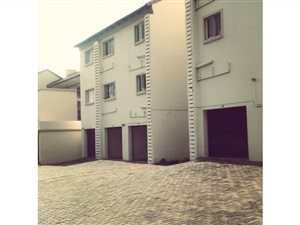 2 Bed Apartment in Noordwyk