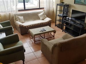 2 Bed Apartment in Doonside