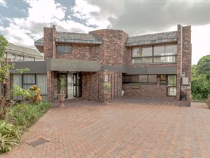 4 Bed House in Greenwood Park
