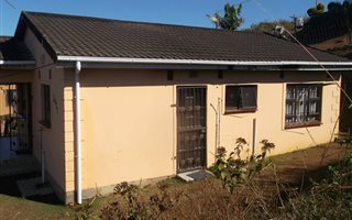 2 Bedroom House in Illovo Beach
