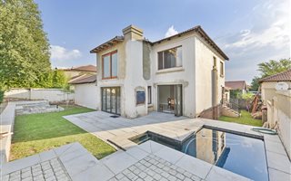 3 Bedroom House in Cedar Lakes