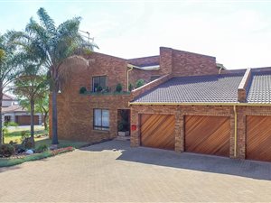 3 Bedroom House in Blue Gill