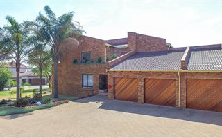 3 Bedroom House in Blue Gill