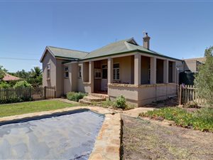 2109 m² Farm in Bredasdorp
