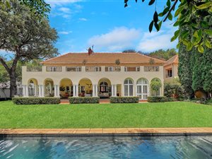 5 Bed House in Saxonwold