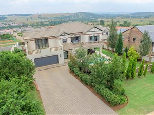 3 Bedroom House in Rietvlei Ridge Country Estate