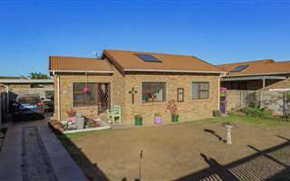 3 Bedroom House in Despatch