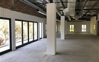 277 m² Commercial space in Devon Valley