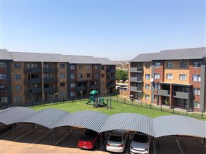 2 Bed Apartment in The Reeds