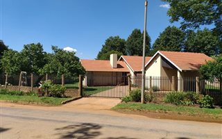 3 Bedroom House in Bonaero Park