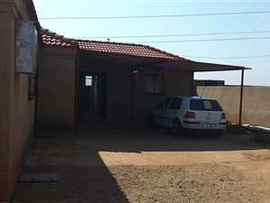 1 Bed Apartment in Protea Glen