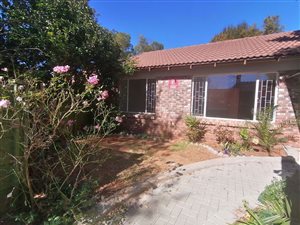 2 Bed Townhouse in Bayswater
