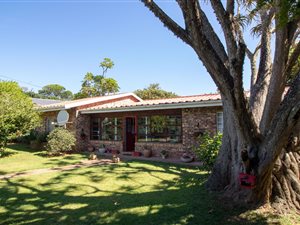 3 Bed House in Boesmansriviermond