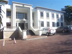 145 m² Commercial space in Barlow Park