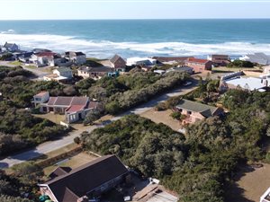 874 m² Land available in Boknesstrand