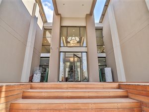 5 Bed House in Meyersdal Eco Estate
