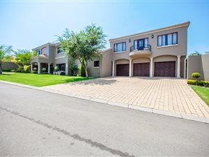 4 Bed House in Fourways