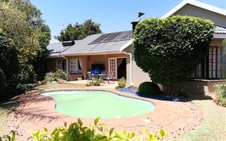 4 Bedroom House in Westonaria