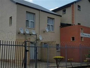 1 Bed Flat in Gezina