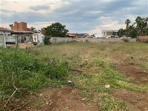 900 m² Land available in Nirvana