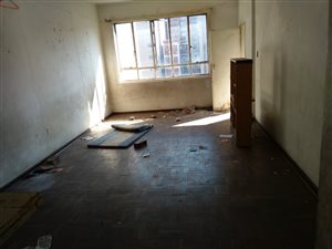 1 Bed Apartment in Joubert Park