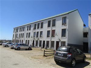 Bachelor apartment in Mossel Bay Central