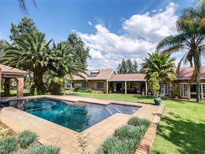 4 Bed House in Randjesfontein