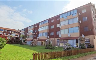 1 Bedroom Apartment in Amanzimtoti