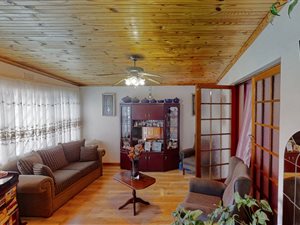 4 Bed House in New Woodlands