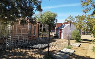 2 Bedroom House in Roodepan