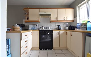 2 Bedroom Apartment in Durbanville Central