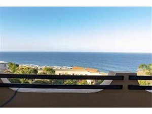 2 Bed Apartment in Umdloti Beach