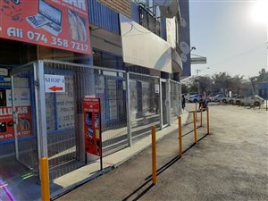 116 m² Commercial space in Gezina