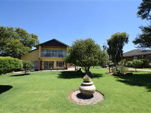 4 Bed House in Riebeeckstad