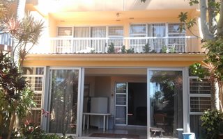 3 Bedroom Apartment in Shakas Rock