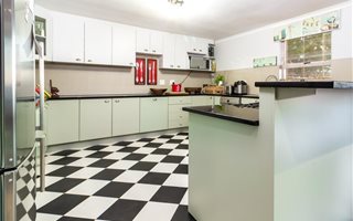 4 Bedroom Townhouse in D Urbanvale