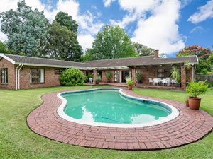 4 Bed House in Heatherlands
