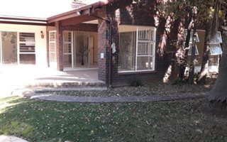 4 Bedroom House in Ferndale