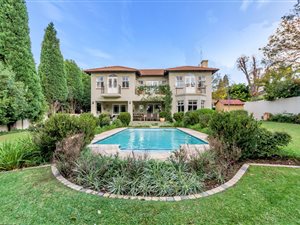 4 Bed House in Fourways Gardens
