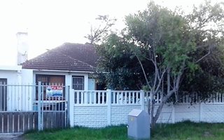 2 Bedroom House in Ottery