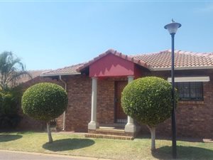 3 Bed Townhouse in Montana Park