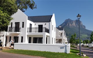 3 Bedroom House in Capolavoro Estate
