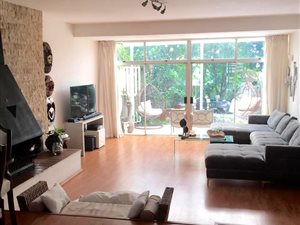 2 Bed Townhouse in Senderwood