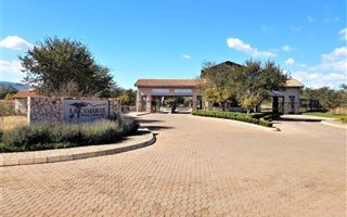 1279 m² Land available in La Camargue