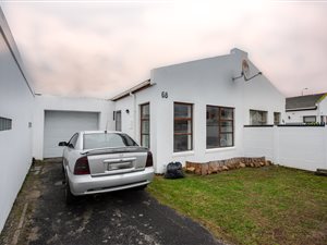 3 Bed House in Retreat