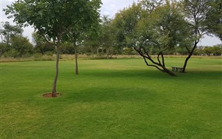1100 m² Land available in Zambezi Country Estate