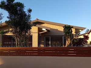 3 Bed House in Merebank