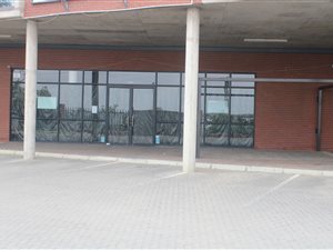 386 m² Office Space in Lonehill