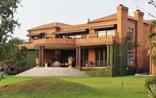 1 ha Smallholding in Bridle Park AH