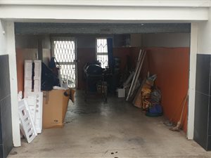 5 Bed House in Newlands East